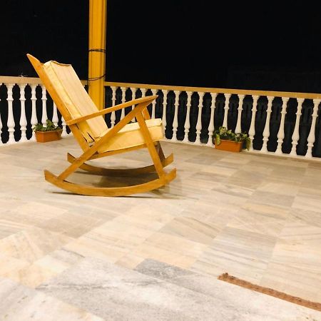 Hotel Aavaas Puri Luaran gambar