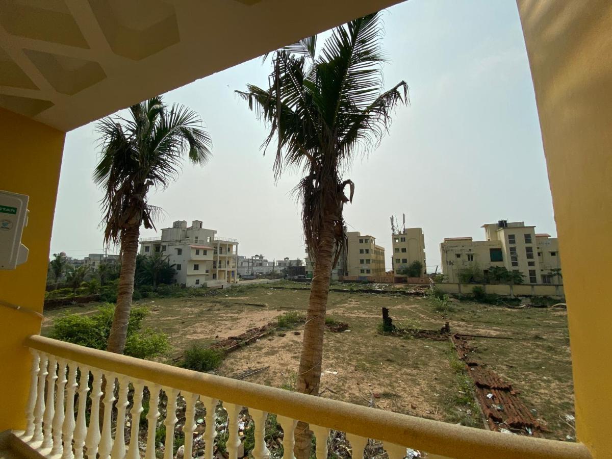 Hotel Aavaas Puri Luaran gambar