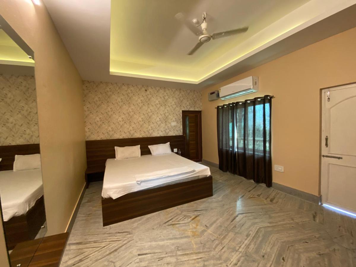 Hotel Aavaas Puri Luaran gambar